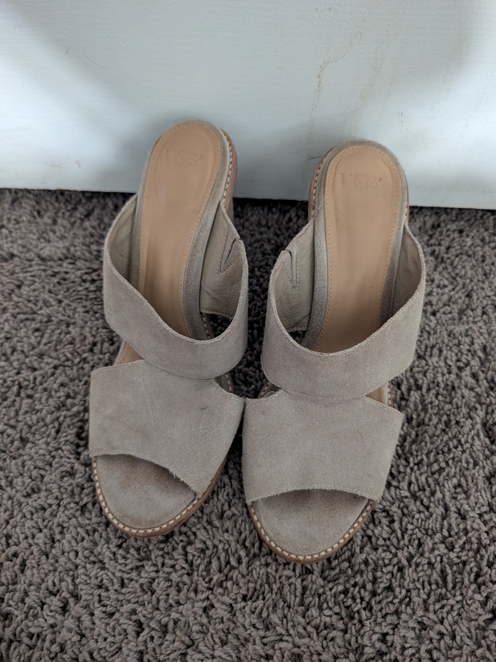 UGG Australia Karissa Suede Block Heel Mule Slide Sandals Taupe Grey | Size 9
